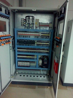 PLC-機(jī)電